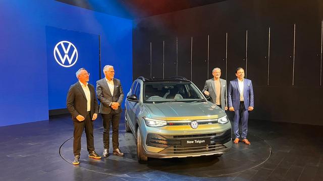 Volkswagen Taigun Facelift Debuts With Refreshed Features & New 8-Speed AT - Launch Soon! The new Volkswagen Taigun gets refreshed design & styling, new variant options, and updated specifications.