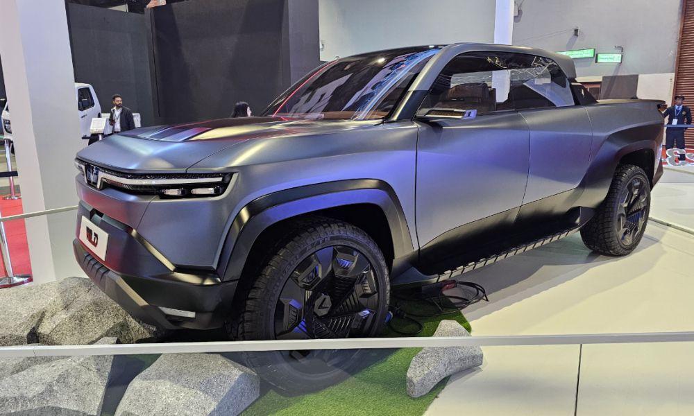 Bharat Mobility Global Expo 2025: VinFast VF Wild Electric Pickup Truck Concept Showcased Bharat Mobility Global Expo 2025: VinFast VF Wild Electric Pickup Truck Concept Showcased