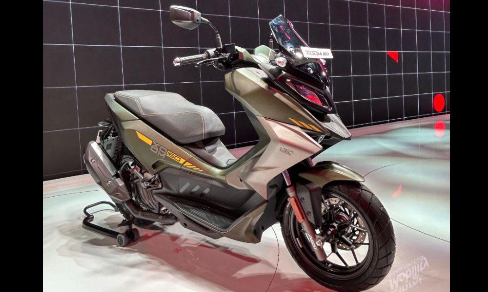 Bharat Mobility Global Expo 2025: Hero Xoom 160 Maxi-Scooter Launched At Rs 1.48 Lakh Bharat Mobility Global Expo 2025: Hero Xoom 160 Maxi-Scooter Launched At Rs 1.48 Lakh