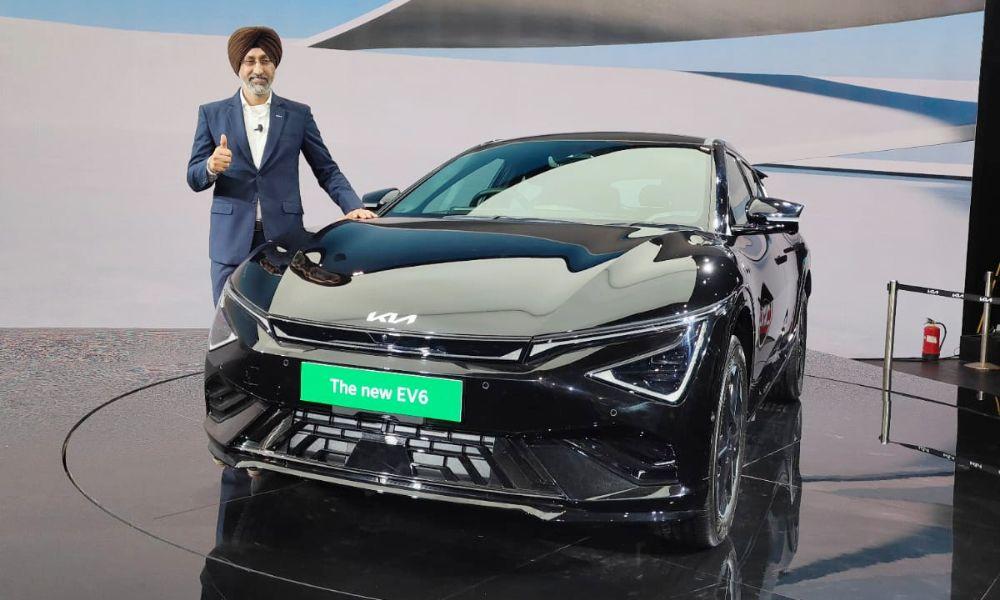 Bharat Mobility Global Expo 2025: Kia EV6 Facelift Debuts Ahead Of March Launch Bharat Mobility Global Expo 2025: Kia EV6 Facelift Debuts Ahead Of March Launch