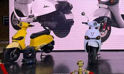 Auto Expo 2023: Joy e-Bike Mihos e-Scooter Launched In India; Priced At Rs 1.49 Lakh The company also unveiled a new electric motorcycle, the Rockefeller, at its stand.