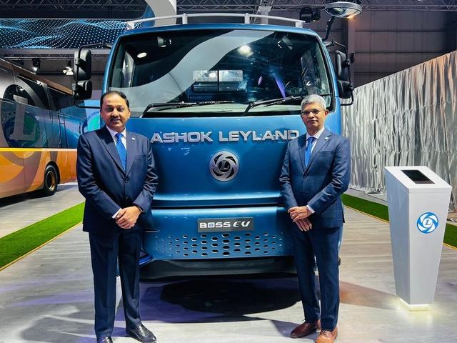 Auto Expo 2023: Ashok Leyland Showcases Alternatively Fuelled CV Line-Up The commercial vehicle manufacturer previewed its future mobility options with a range of models powered by CNG, LNP, Electric and Hydrogen.